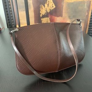 Louis Vuitton Epi Leather handbag